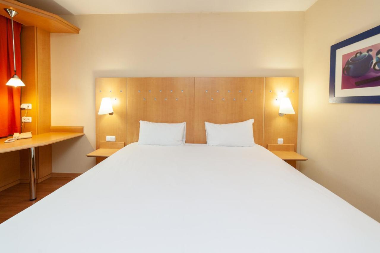 Ibis Alcala De Henares La Garena Hotel Luaran gambar